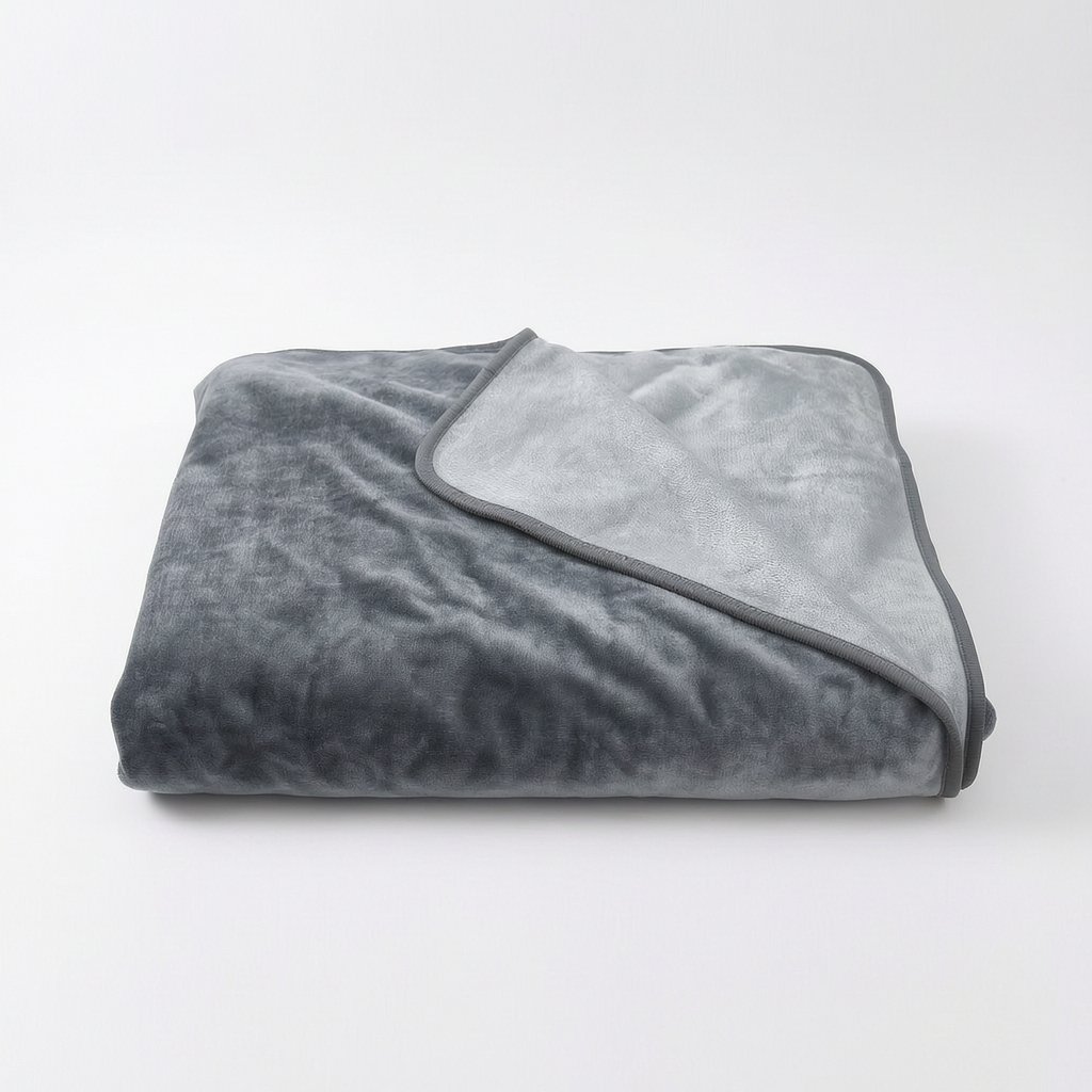 Waterproof Flannel Pet Blanket