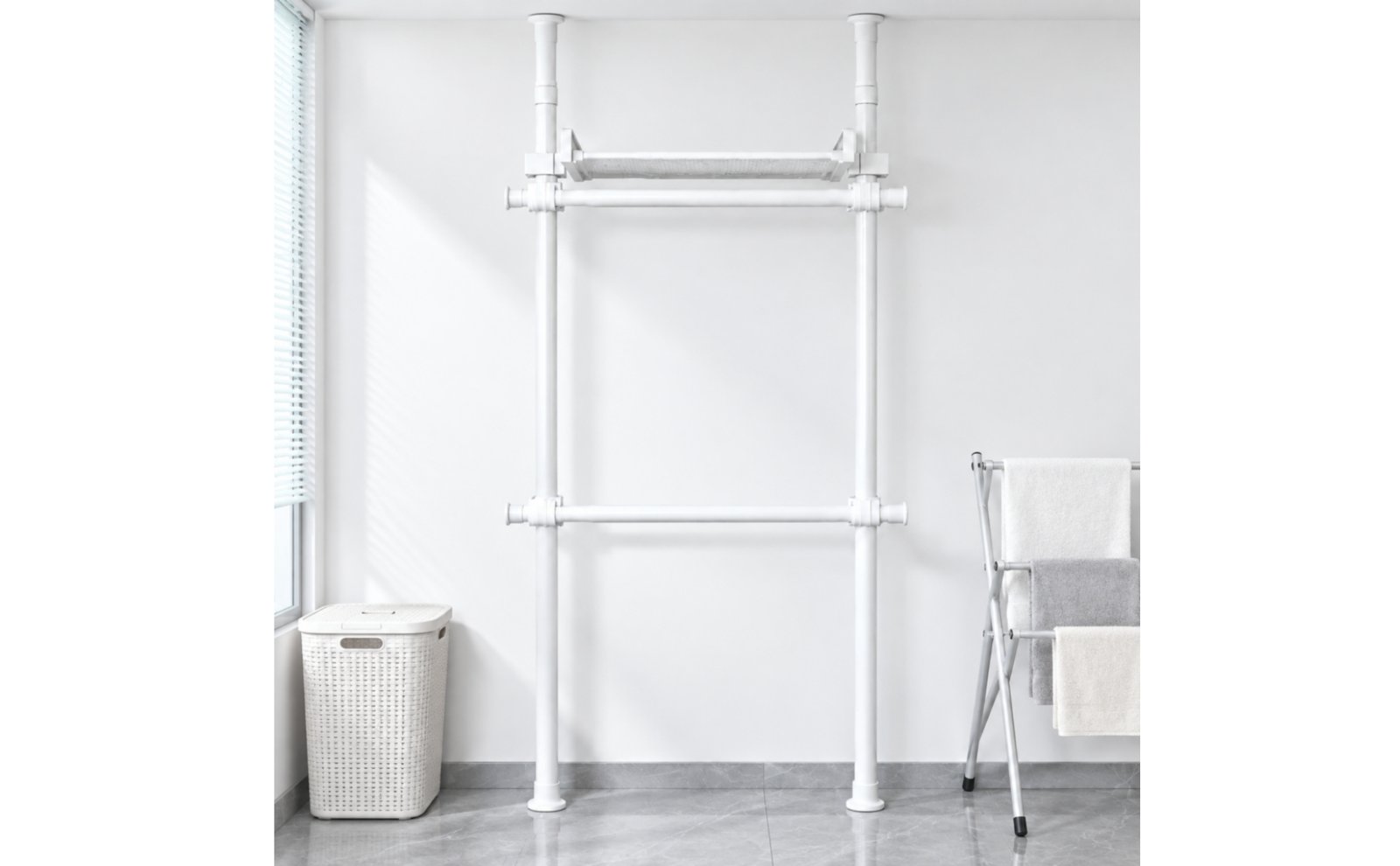 Freestanding Storage Rack with Tray