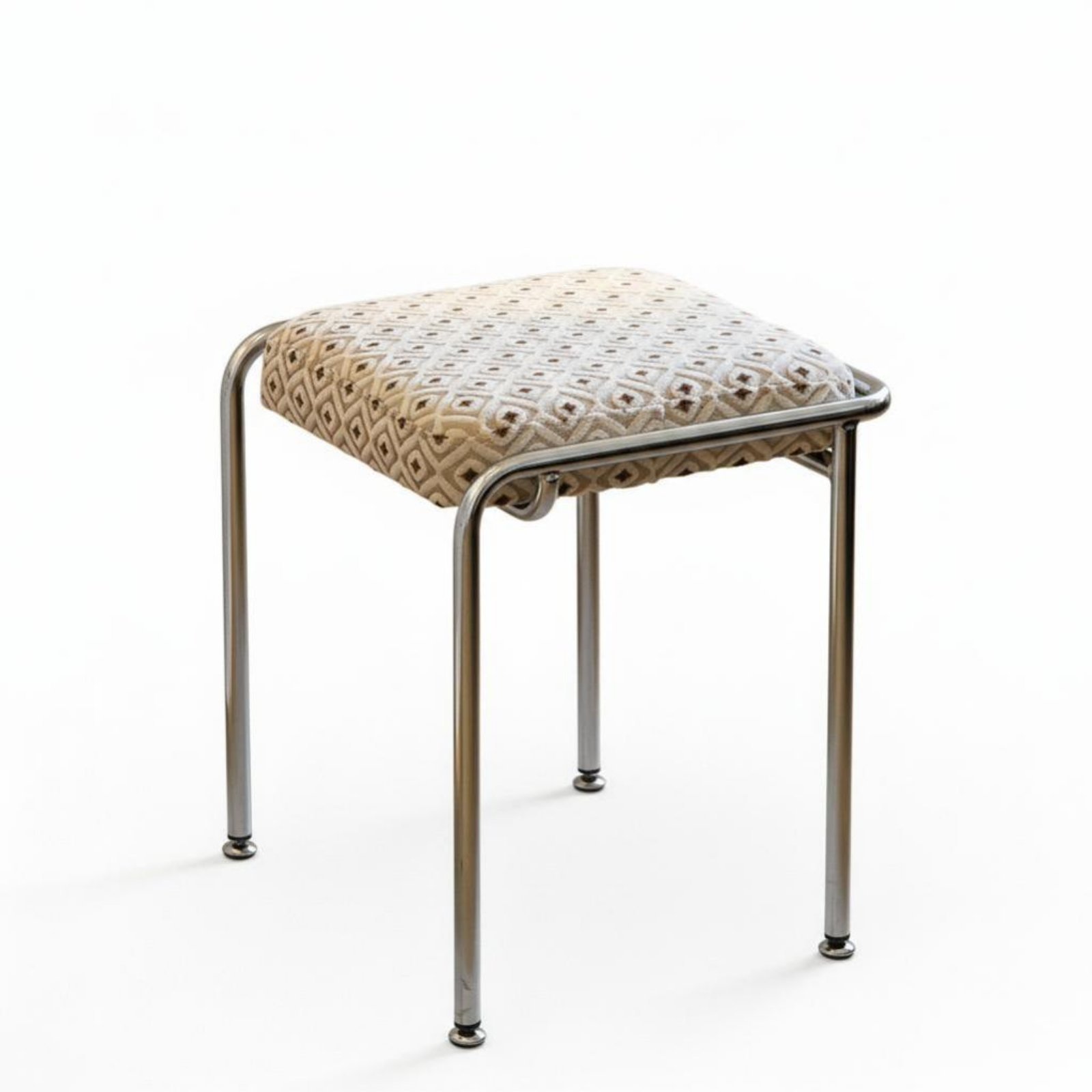 Upholstered Dressing Chair with Rearrest