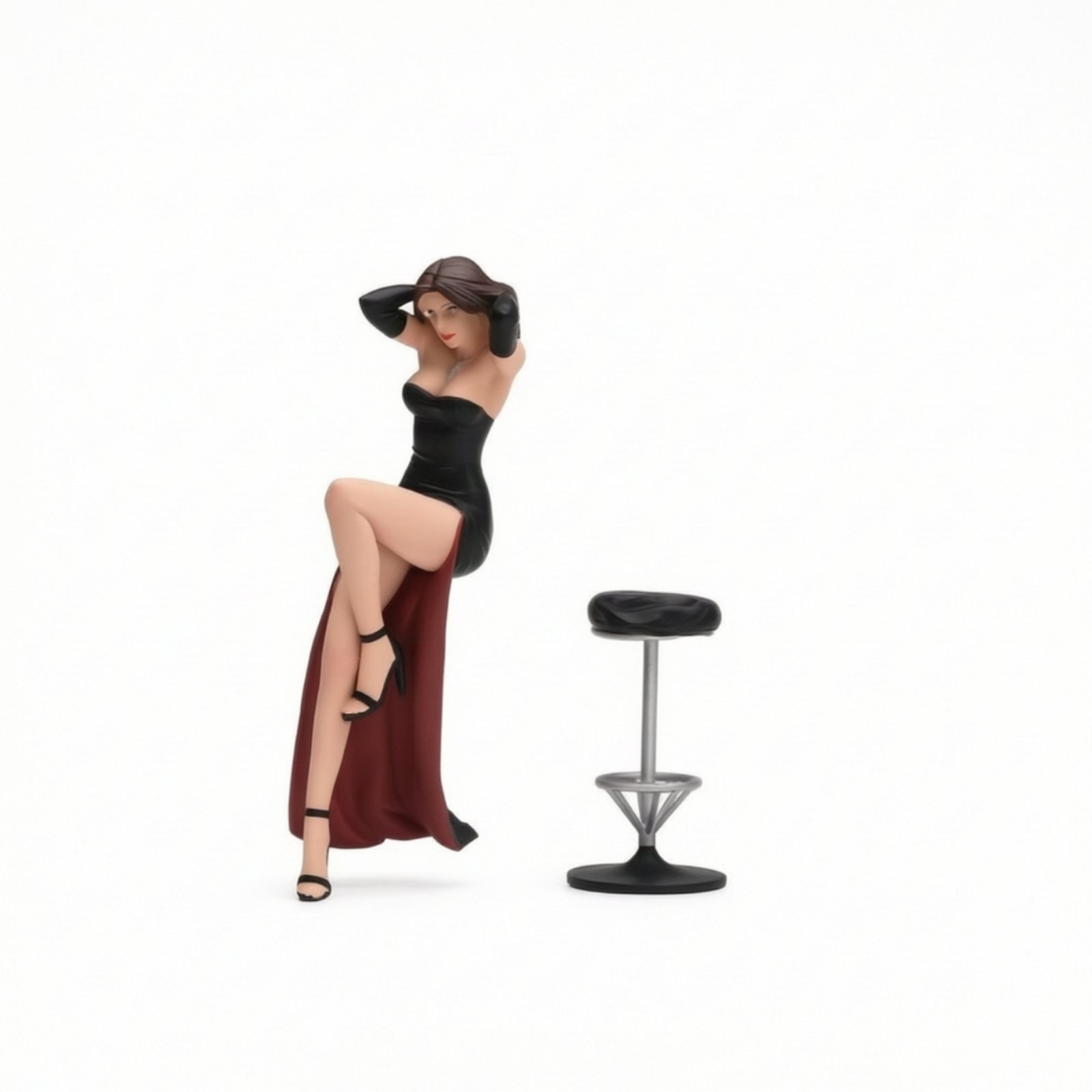 1/18 Female Figure with Stool