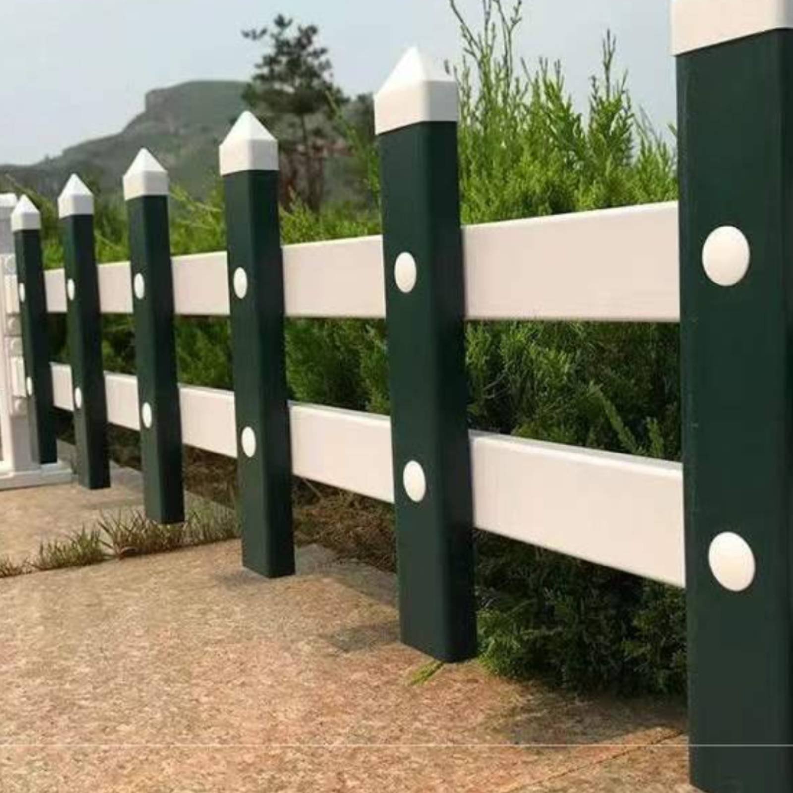 PVC Picket Fence Steel Reinforced