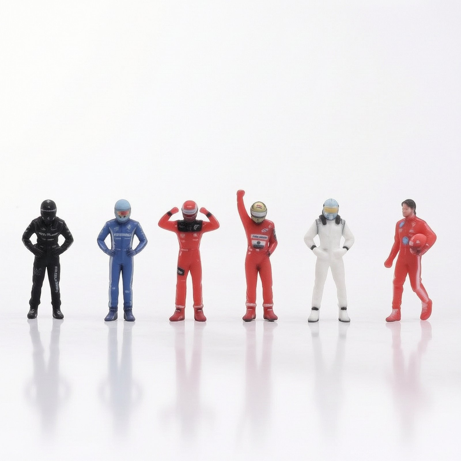 6 Pieces Resin Figure Standing 1/64 Scale