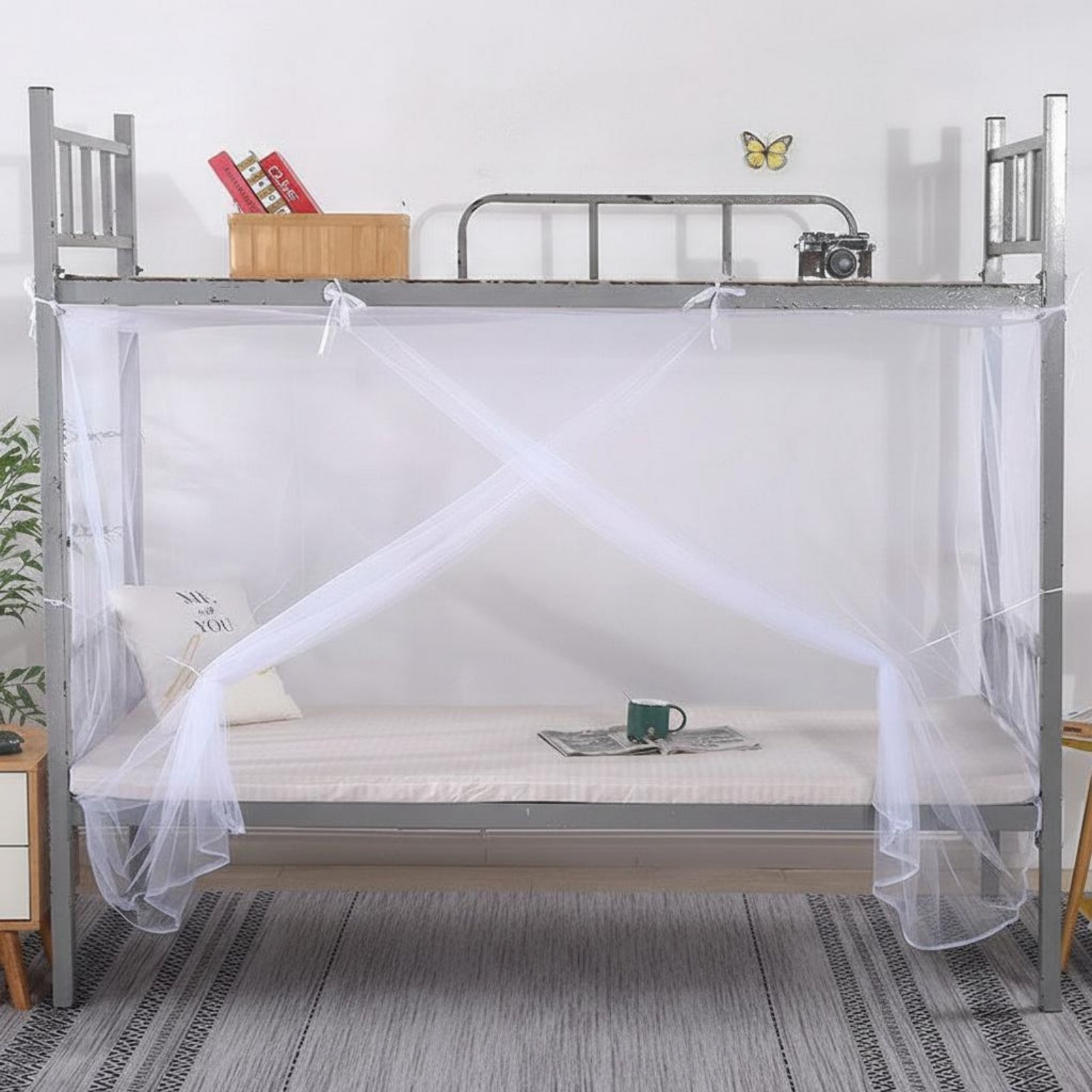 Instant-Setup Mesh Bed Tent