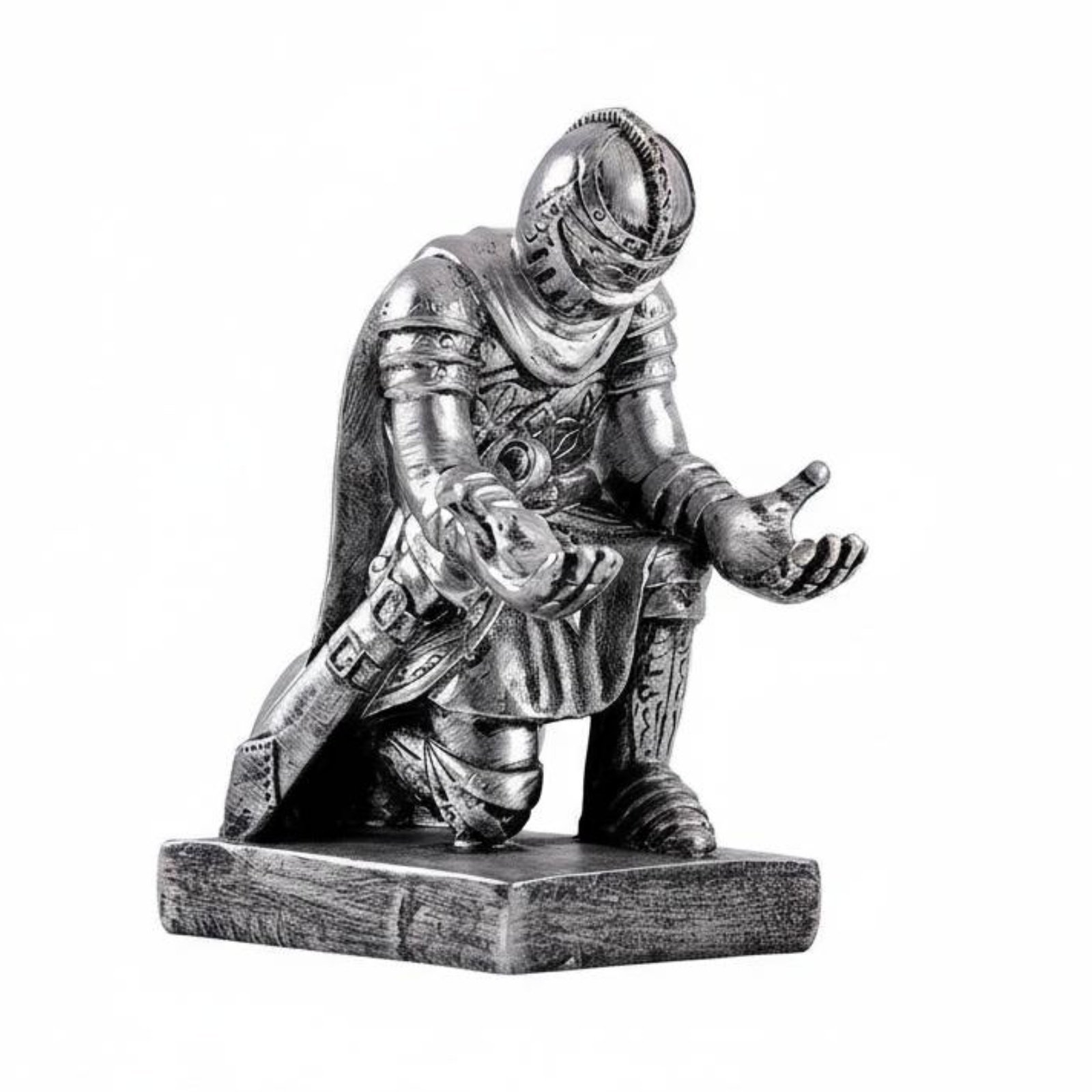 Knight Pen Holder