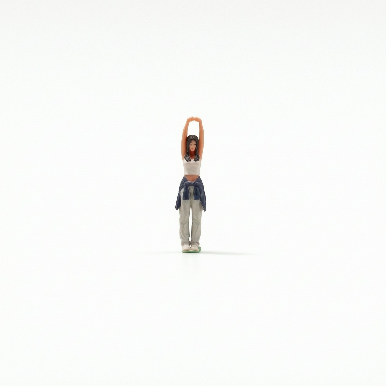 Miniature Stretching Pose Figure 1/64 Scale