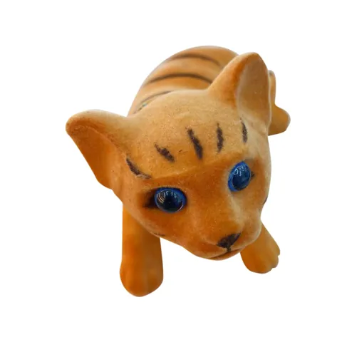 Nodding Cat Ornament Yellow