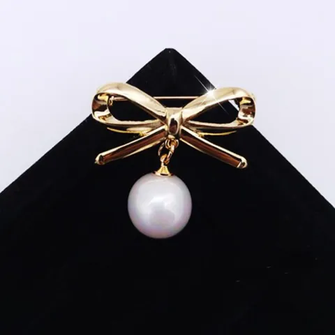 Butterfly Bow Brooch Pin