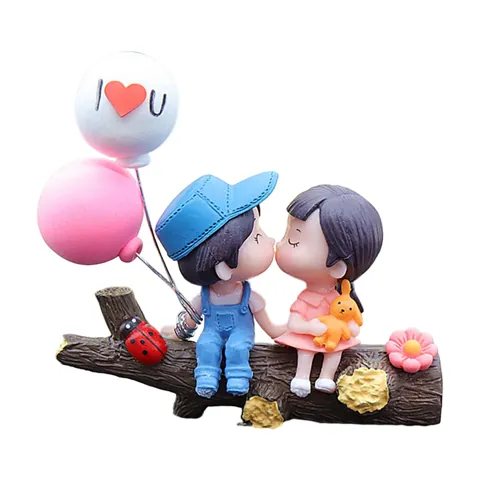Dashboard Figure Statue