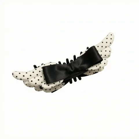 Wing-Shaped Hair Clip
