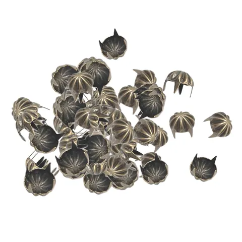 Pumpkin Studs Bronze